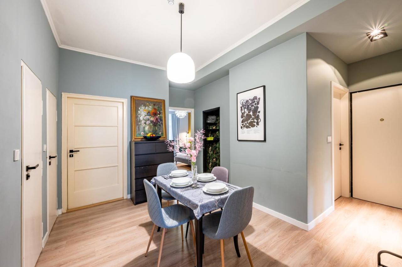 Loong Refresh Old Town Apartment Praha Bagian luar foto